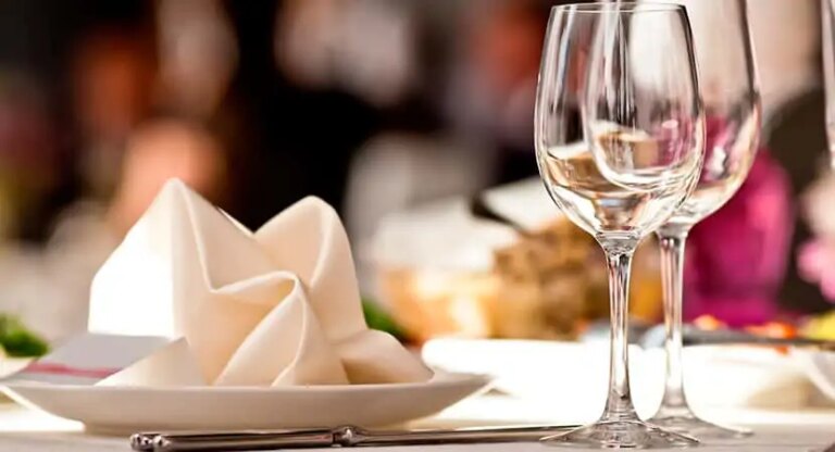 ¿Qué tener en cuenta a la hora de climatizar un restaurante?