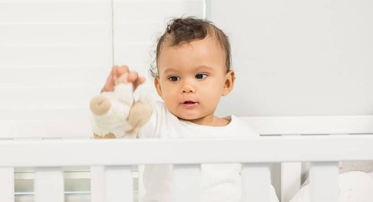 ¿Puede mi bebé dormir con aire acondicionado?